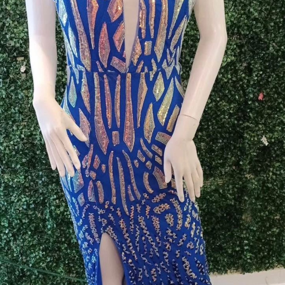 Blue prom dresss
